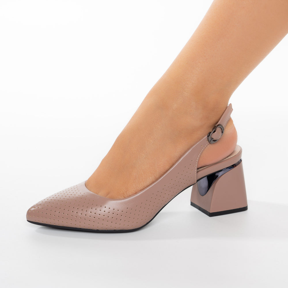 
                      
                        Pantofi Decupati cu Toc Mic Patrat 6cm - Noemi Nude
                      
                    