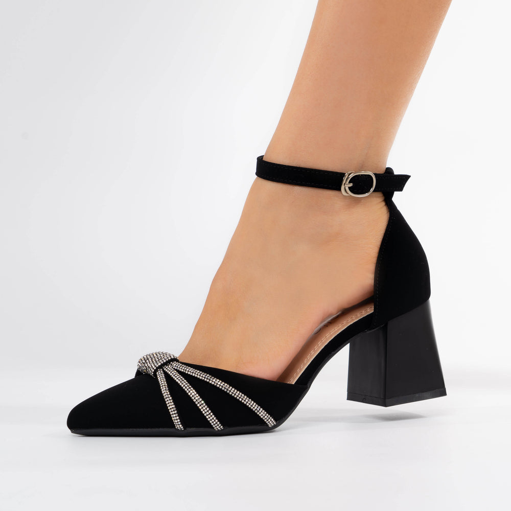 
                      
                        Pantofi Eleganti Cu Toc Mic Accesorizati cu Strasuri - Gratiela Negri
                      
                    