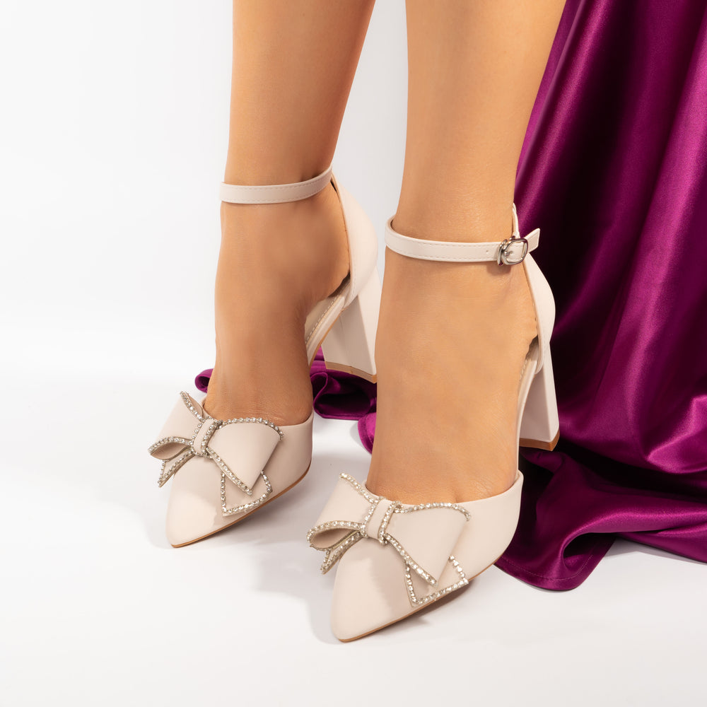 Pantofi Eleganti Cu Toc Gros Accesorizati cu Fundita - Naty Bej