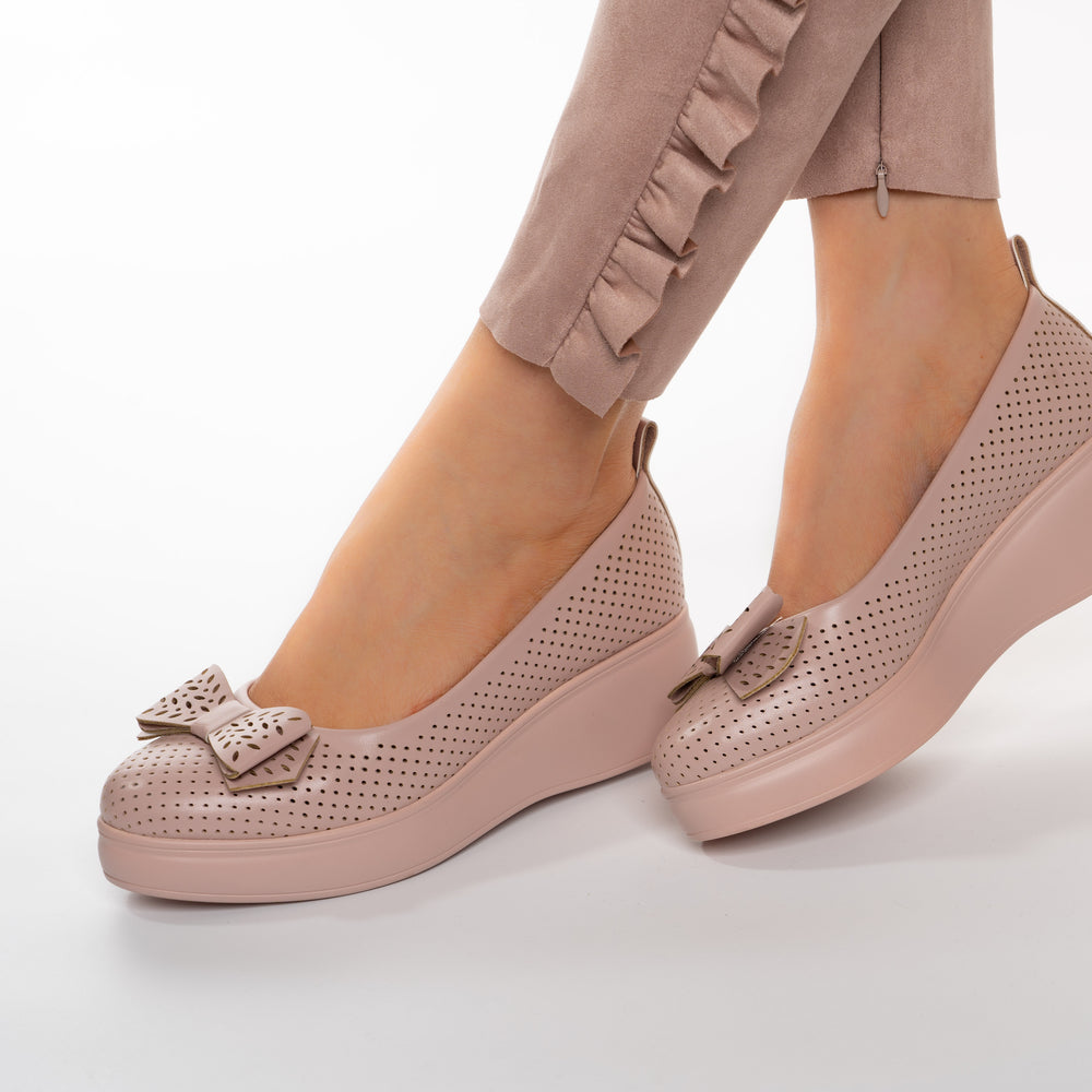 
                      
                        Pantofi Casual Tip Balerini Cu Platforma Perforati Accesorizati Cu Funda - Harper Nude
                      
                    