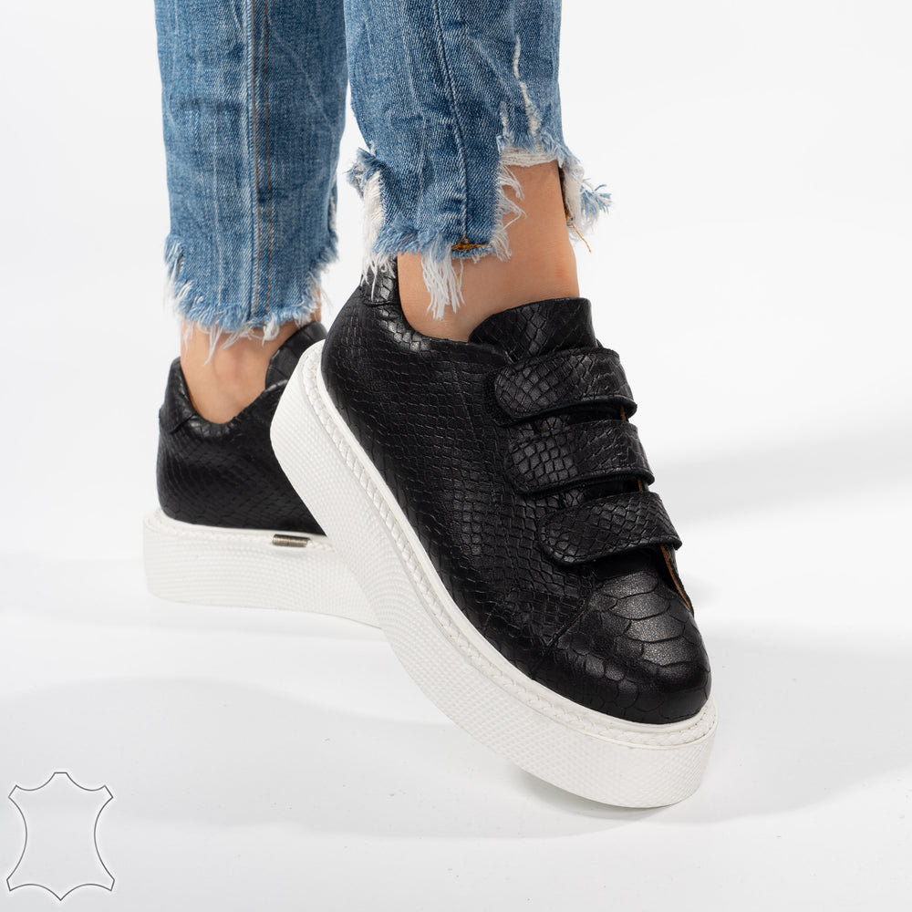 
                      
                        Pantofi Casual Din Piele Naturala Croco - Betsy Negri
                      
                    