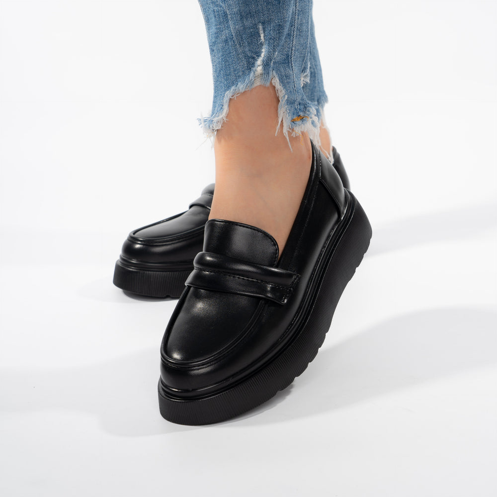 
                      
                        Pantofi Casual Tip Mocasini - Coco Negru
                      
                    