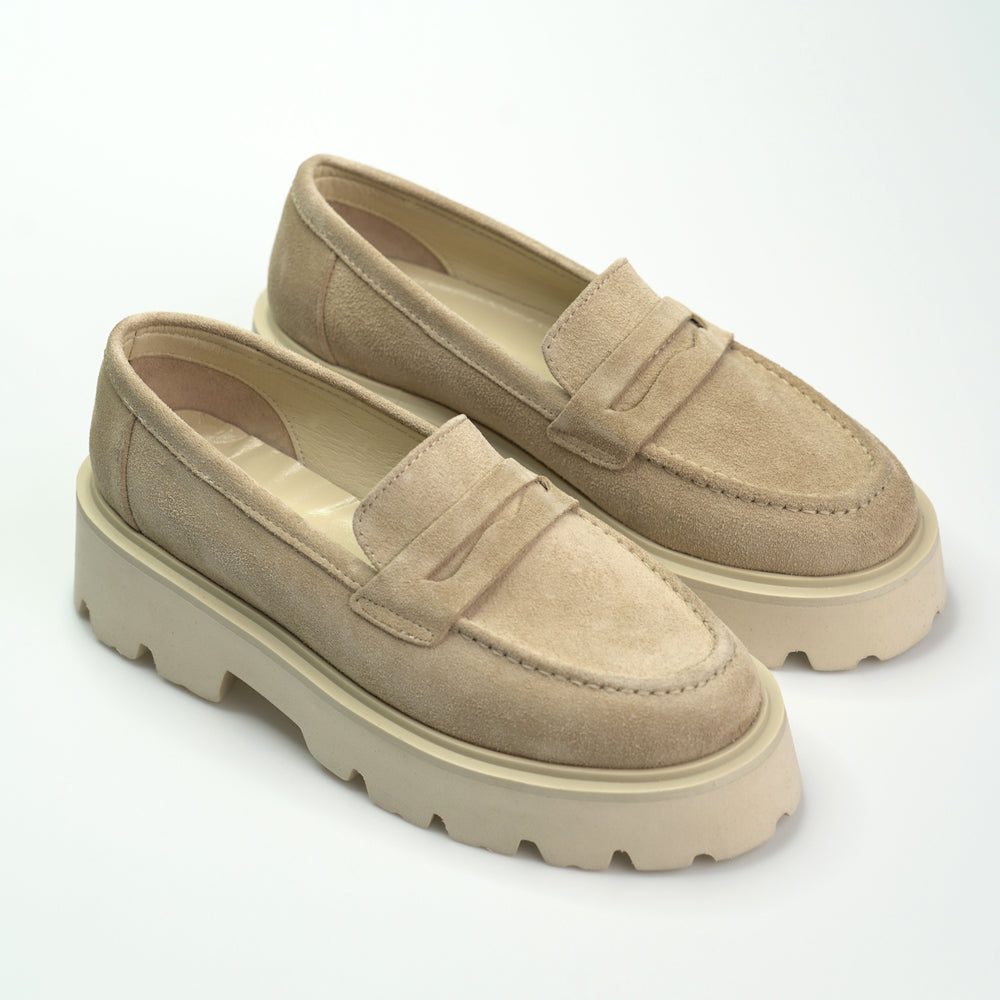 
                      
                        Mocasini Loafers Din Piele Intoarsă Suede - Bej Lara
                      
                    